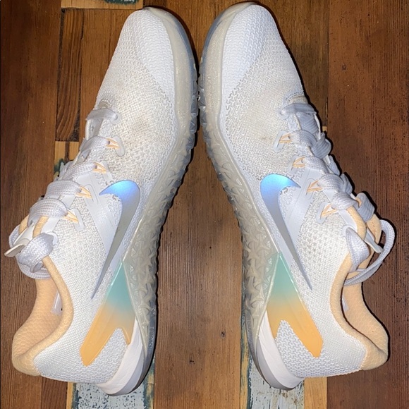 Nike Shoes - Rare! Nike Metcon 4 Training Shoe